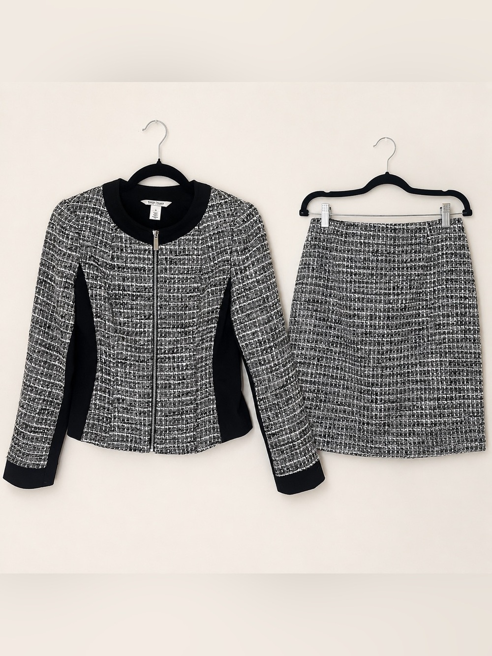White House Black Market Tweed Suit Set Size 0 Career Office Jacket & Skirt